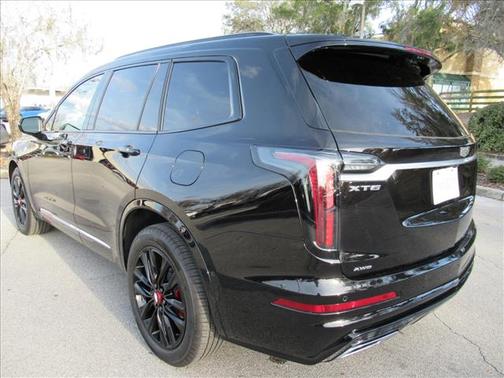 2025 Cadillac XT6 Sport AWD
