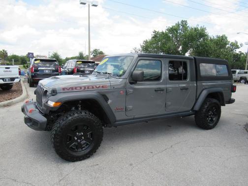 Gray 2021 Jeep Gladiator Mojave