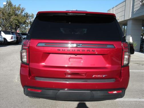 2021 Chevrolet Suburban RST