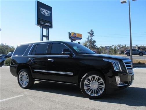 2020 Cadillac Escalade Platinum