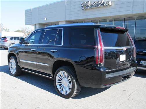 2020 Cadillac Escalade Platinum