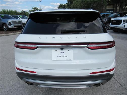 White Metallic 2022 Lincoln Corsair Standard