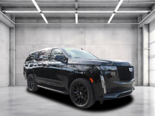 2023 Cadillac Escalade Sport