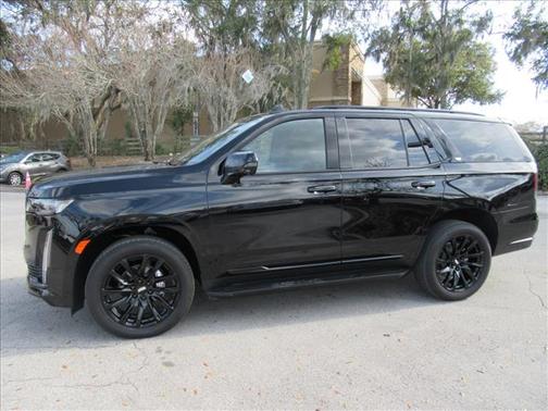2023 Cadillac Escalade Sport
