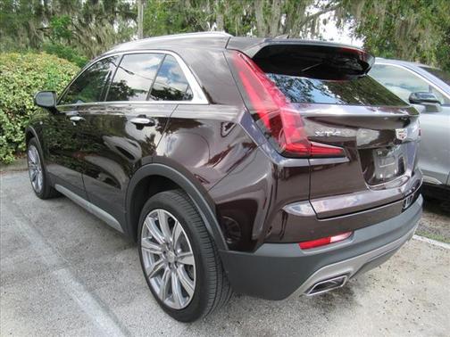 2020 Cadillac XT4 Premium Luxury