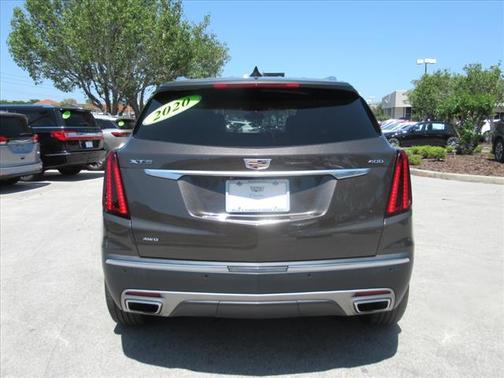 2020 Cadillac XT5 Premium Luxury