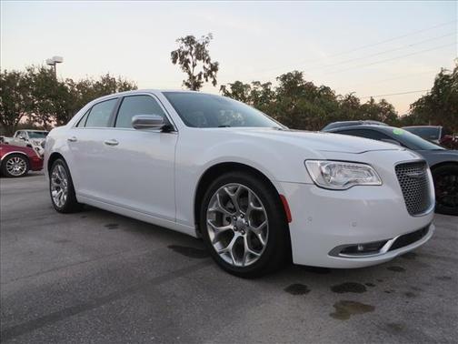 2019 Chrysler 300 C