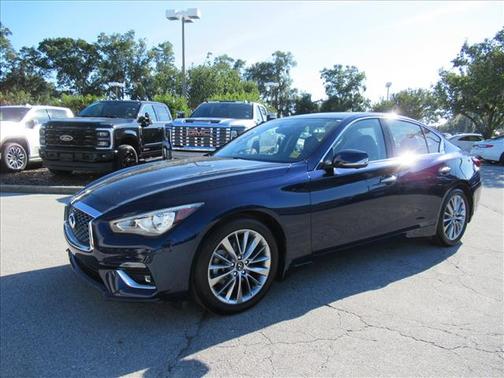 2022 INFINITI Q50 LUXE