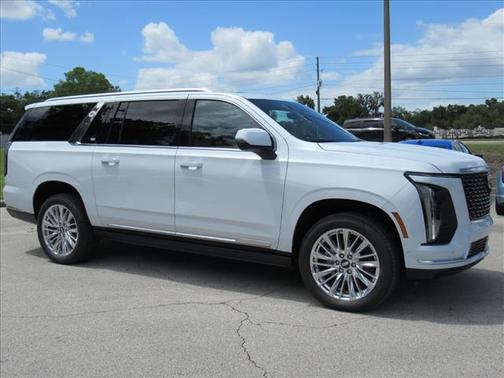 2026 Cadillac Escalade ESV Luxury