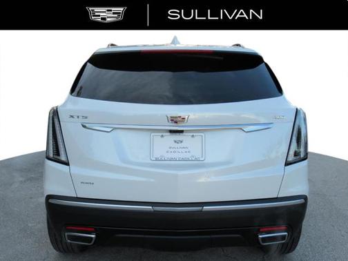 2026 Cadillac XT5 Sport