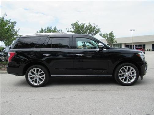 Black Metallic 2019 Ford Expedition Platinum