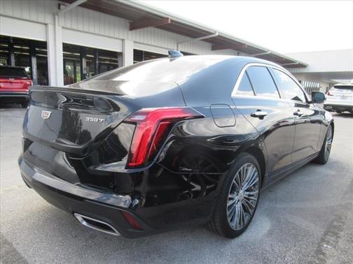 2023 Cadillac CT4 Premium Luxury