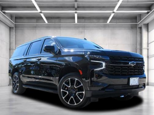 2024 Chevrolet Suburban RST