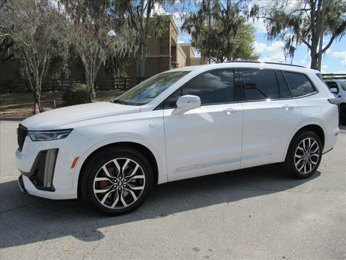 2025 Cadillac XT6 Sport AWD