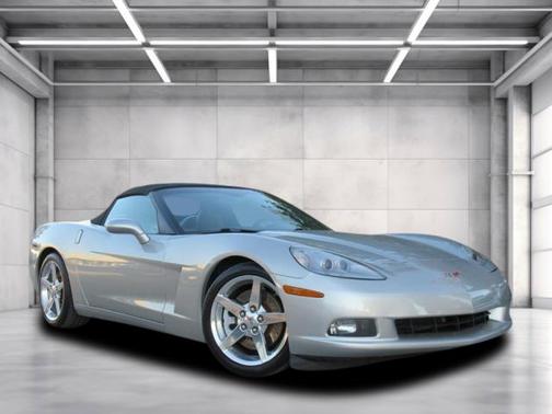 2005 Chevrolet Corvette Base