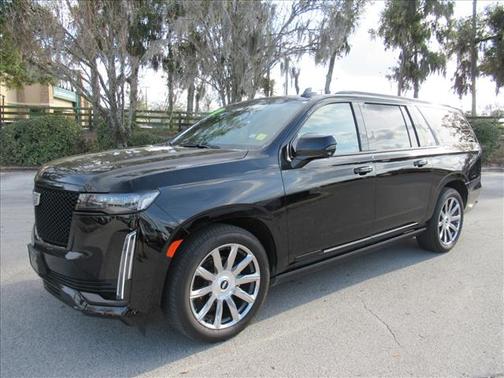 2022 Cadillac Escalade ESV Sport