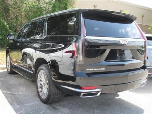 2024 Cadillac Escalade ESV Premium Luxury