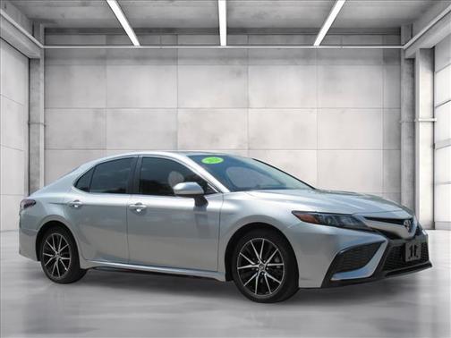 Silver 2021 Toyota Camry SE