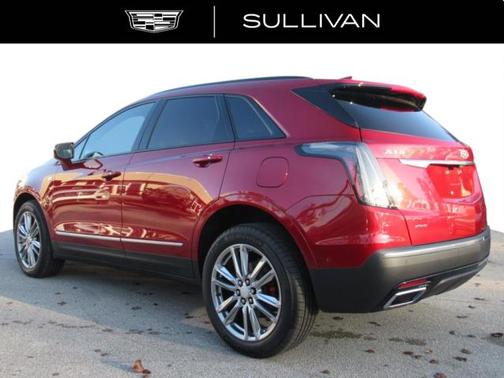 2025 Cadillac XT5 Sport