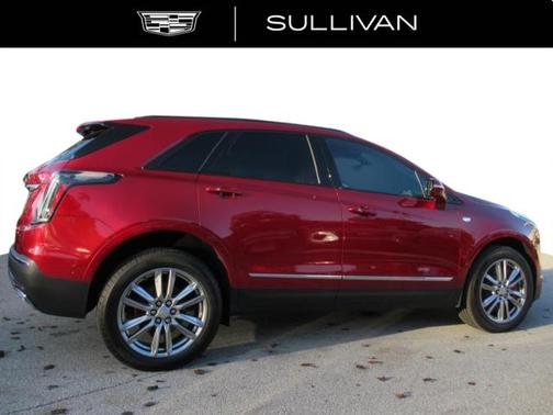2025 Cadillac XT5 Sport