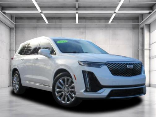 2023 Cadillac XT6 Premium Luxury FWD