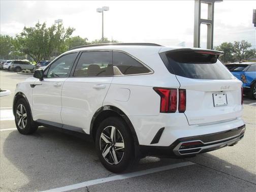 2023 Kia Sorento EX