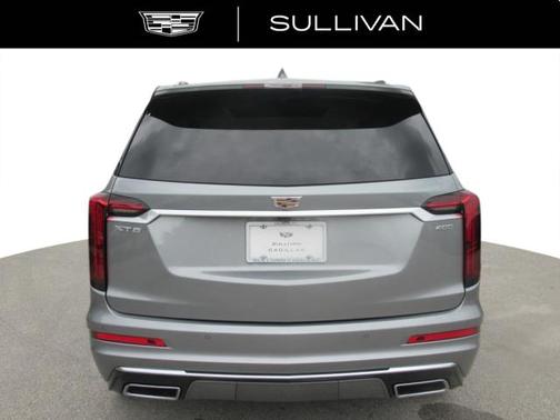 2025 Cadillac XT6 Premium Luxury FWD