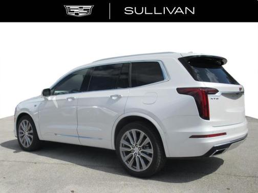 2025 Cadillac XT6 Premium Luxury FWD