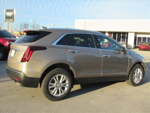 2022 Cadillac XT5 Luxury