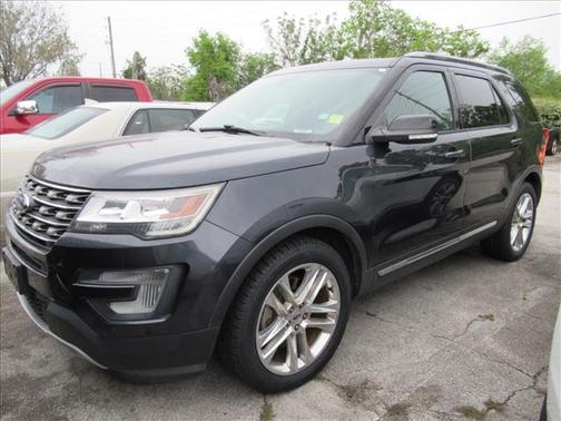 2017 Ford Explorer XLT