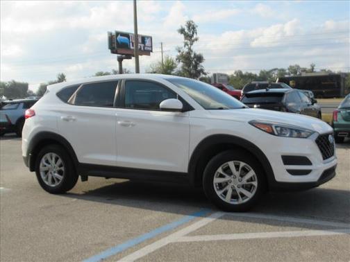 2020 Hyundai TUCSON SE