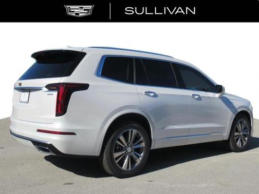 2025 Cadillac XT6 Premium Luxury FWD