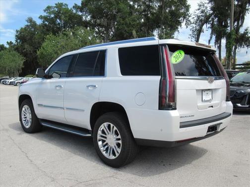 2018 Cadillac Escalade Standard