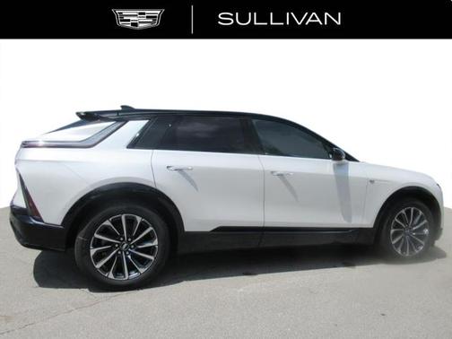 2025 Cadillac LYRIQ Sport