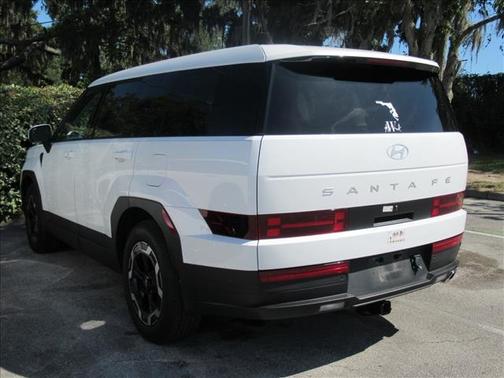 White 2025 Hyundai SANTA FE SE