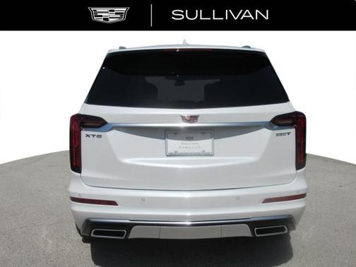 2025 Cadillac XT6 Luxury FWD