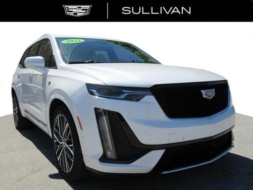 Crystal White Tri-Coat 2023 Cadillac XT6 Sport AWD