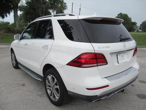 White 2019 Mercedes-Benz GLE 400 Base 4MATIC