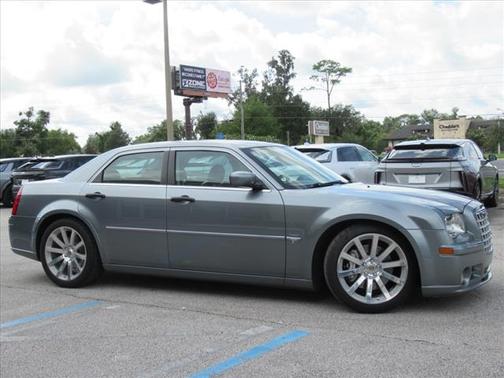 2006 Chrysler 300C SRT-8
