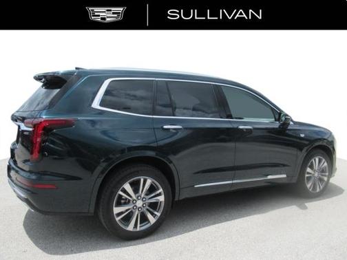 2025 Cadillac XT6 Premium Luxury FWD