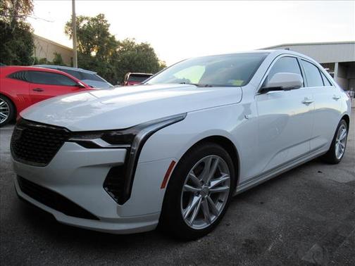 2023 Cadillac CT4 Luxury