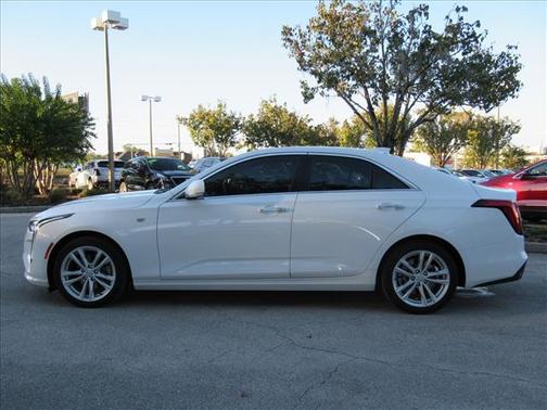 2023 Cadillac CT4 Luxury