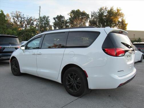 2020 Chrysler Pacifica Launch Edition