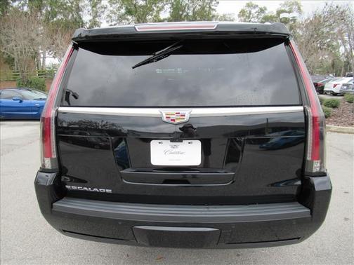 2020 Cadillac Escalade ESV Luxury