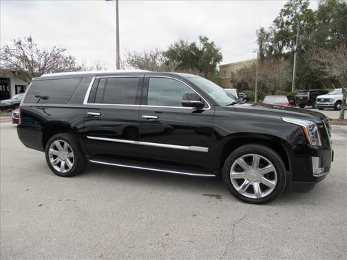 2020 Cadillac Escalade ESV Luxury