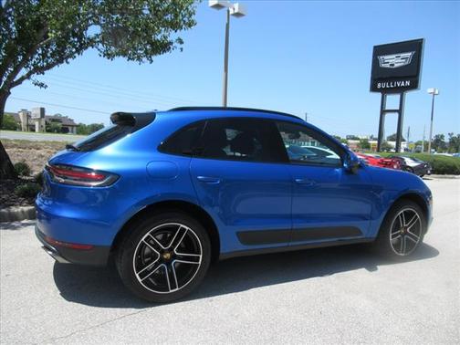 2020 Porsche Macan Base