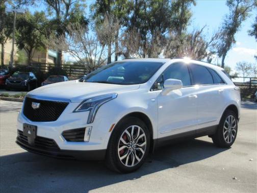 2025 Cadillac XT5 Sport