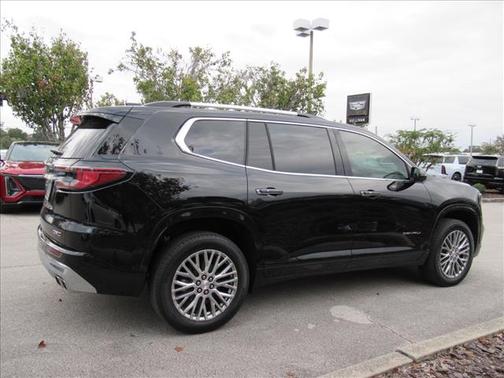 2025 GMC Acadia Denali