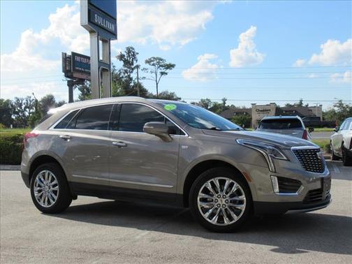 2022 Cadillac XT5 Premium Luxury
