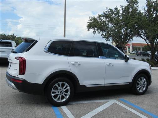 2021 Kia Telluride LX